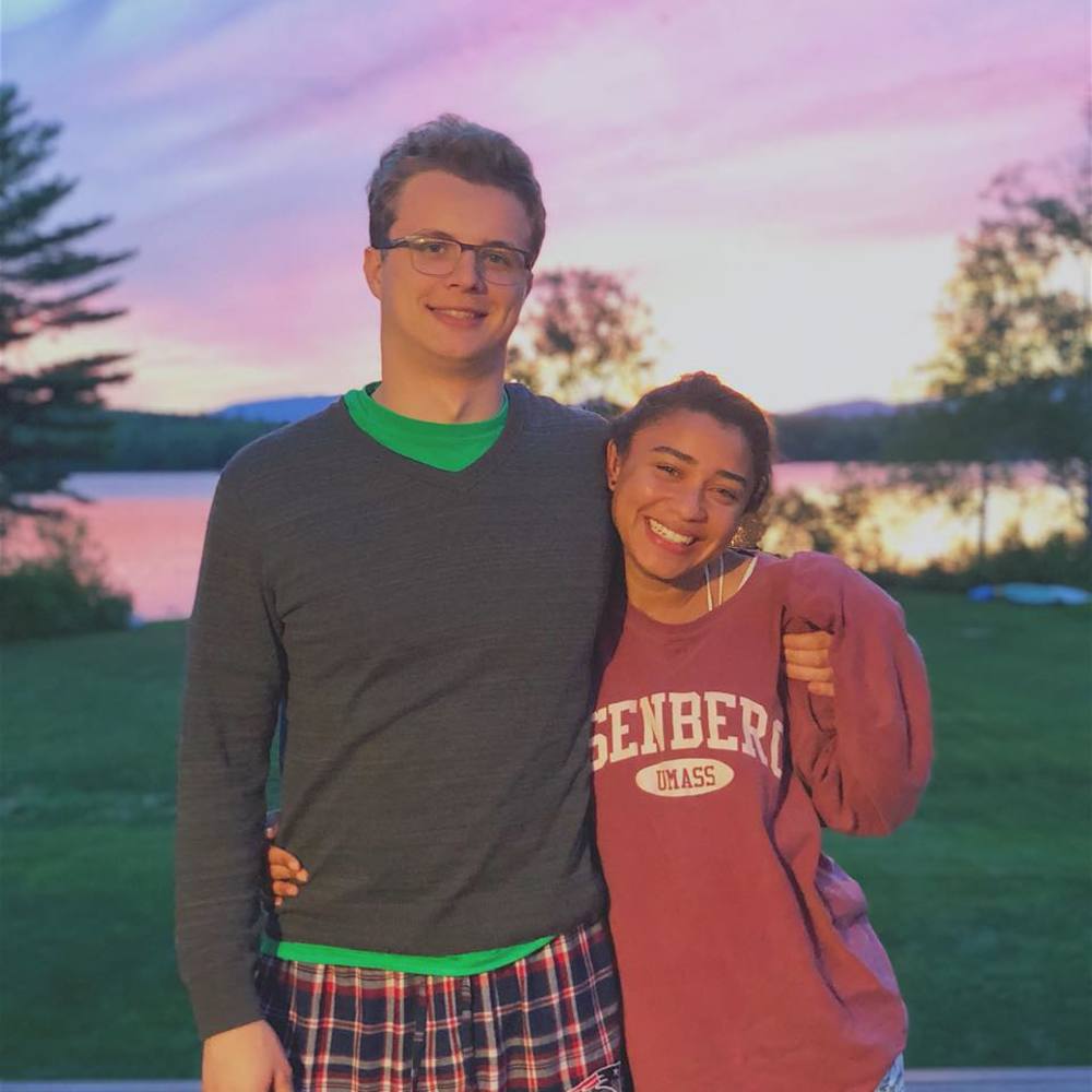 Meet your Posher, Lexi